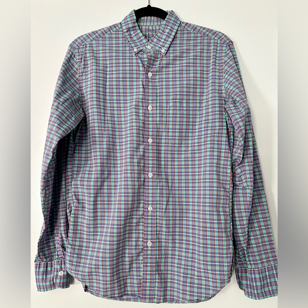 J. Crew Men Light Weight Shirt 100% Cotton Slim Fit Plaid Button Up Size Small